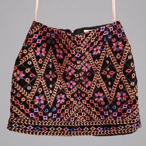 Embroidered Black Mini Skirt with Multicolor Floral Pattern